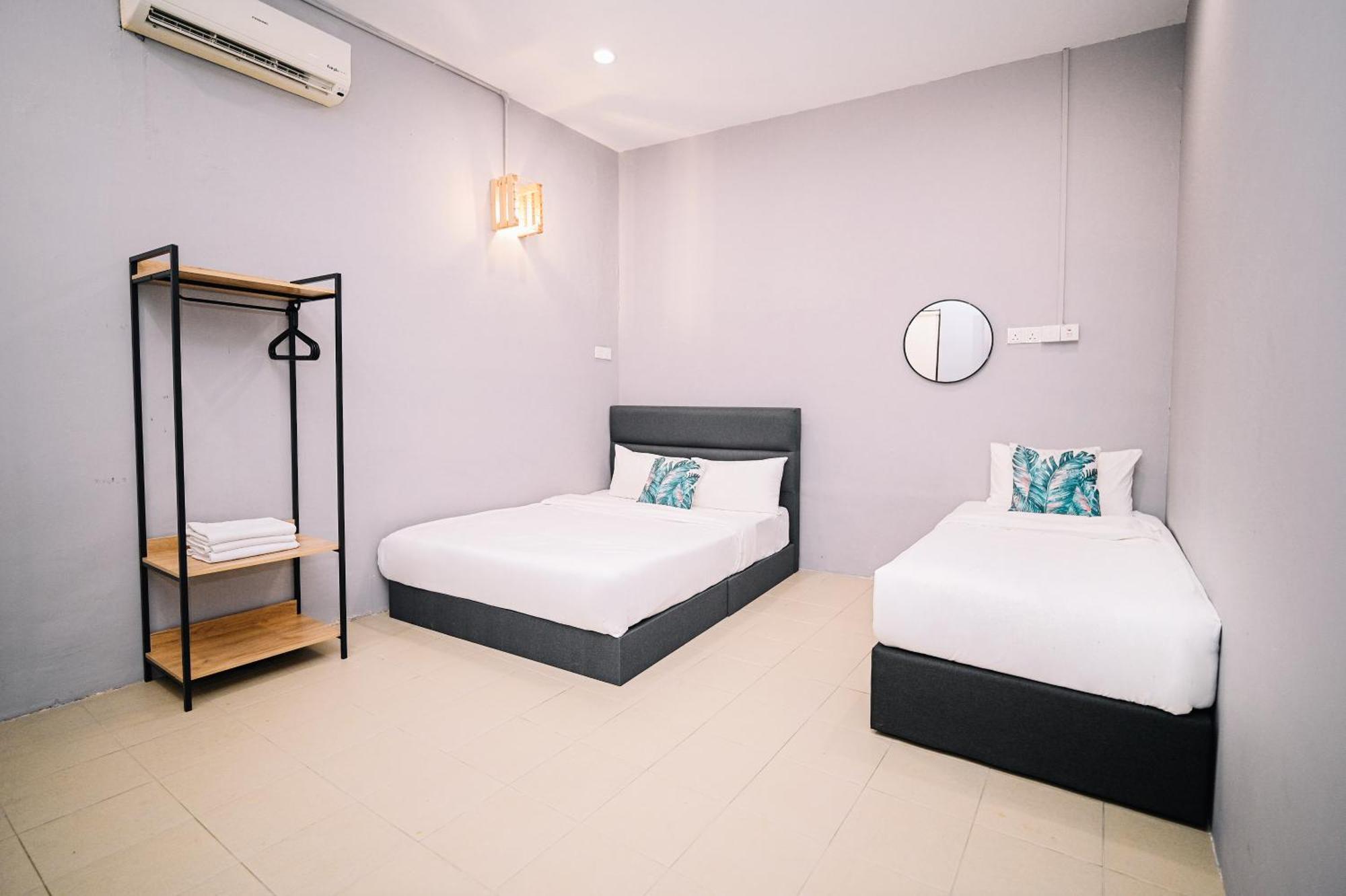 Swing & Pillows - 87 Muntri, Penang George Town Esterno foto